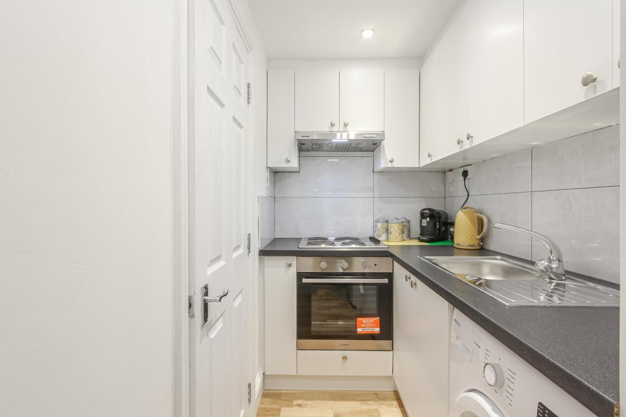 Splendid Flat In Kensington Olympia Apartment London Ngoại thất bức ảnh